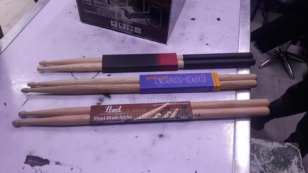 Tama/Pearl/Promark Drumsticks Wooden - main view