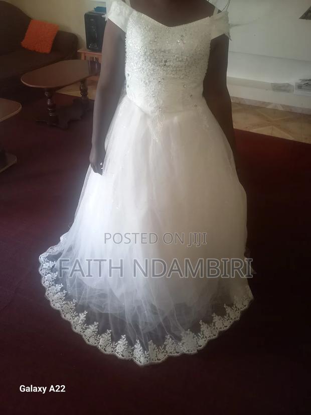 Wedding Gown for Hire - thumbnail 5