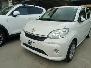 Toyota Passo 1.0 AWD 2018 White