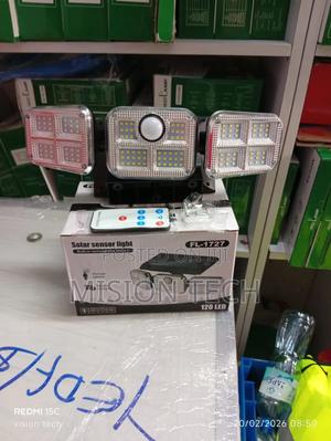 3 Head Solar Street Light** - thumbnail 2