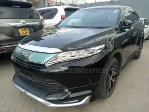 Toyota Harrier 2018 Black