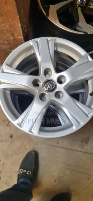 Toyota Alphard/ Vellfire Size 17inch Rims