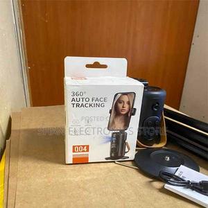Digital Stong Design Face Tracking Selfie Stick 360° Gimbal Tripod - thumbnail 2