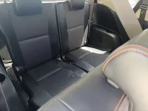 Toyota Sienta 1.5 Hybrid FWD (6-seater) 2018 Silver