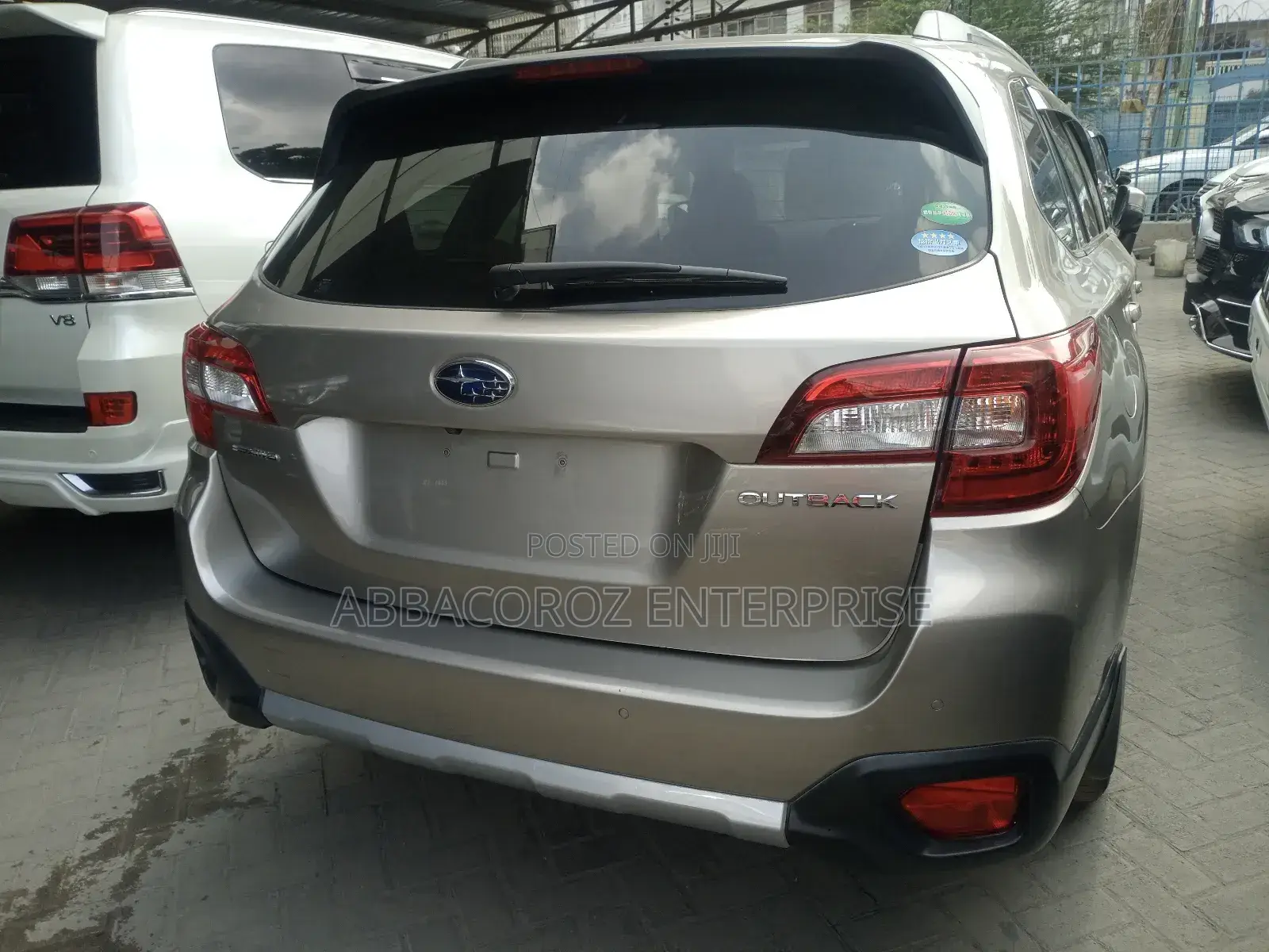 Subaru Outback 2018 Silver