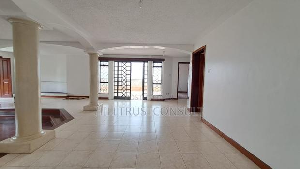 5bdrm Townhouse / Terrace in Spring Valley for rent - thumbnail 4