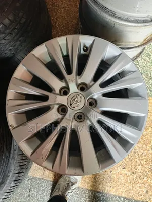 Toyota Alphard/ Vellfire/ Harrier 18inch Rims