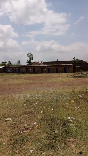 Prime Commercial Plot on Sale, 50*100, Title