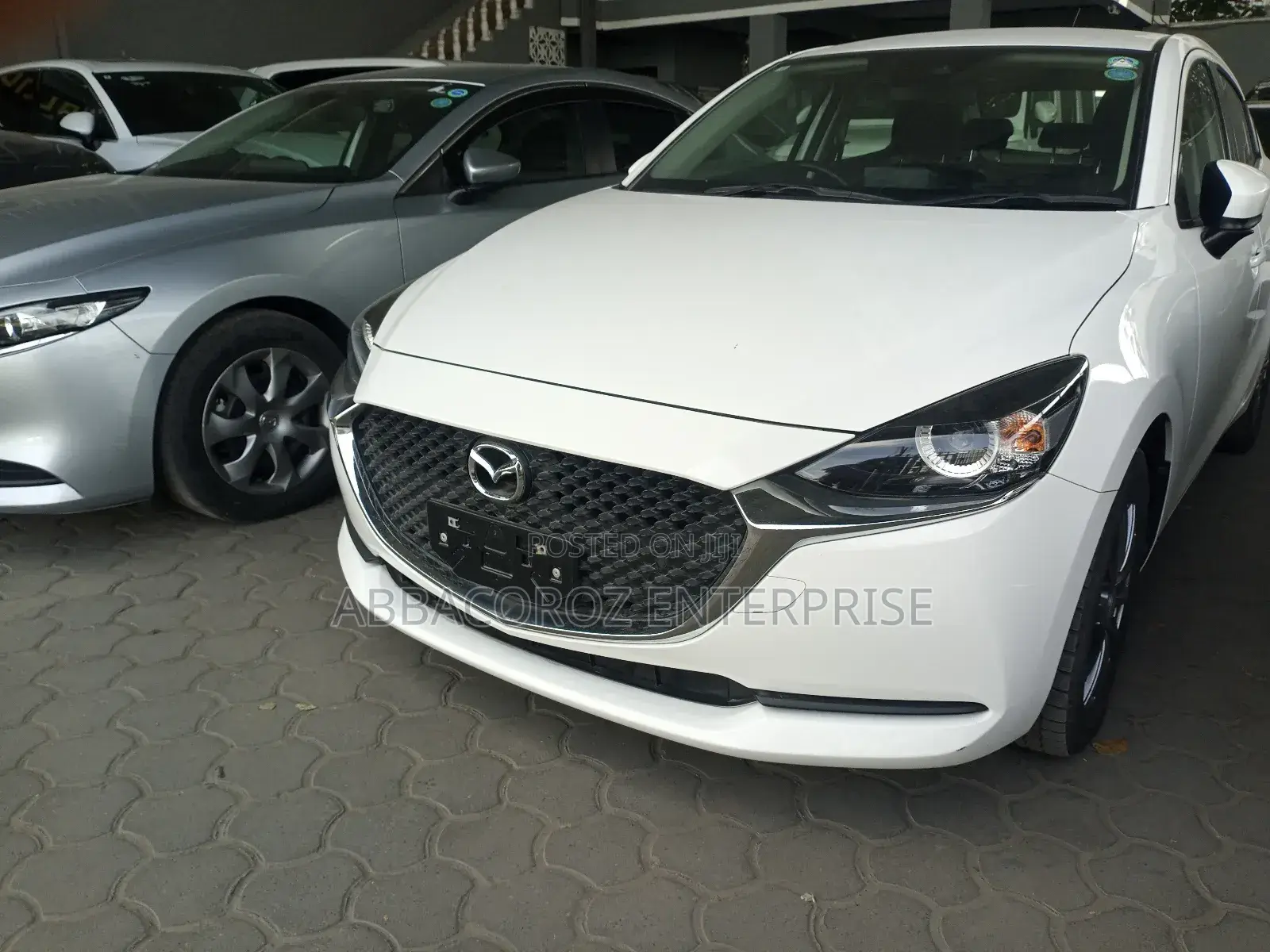 Mazda 2 2019 White