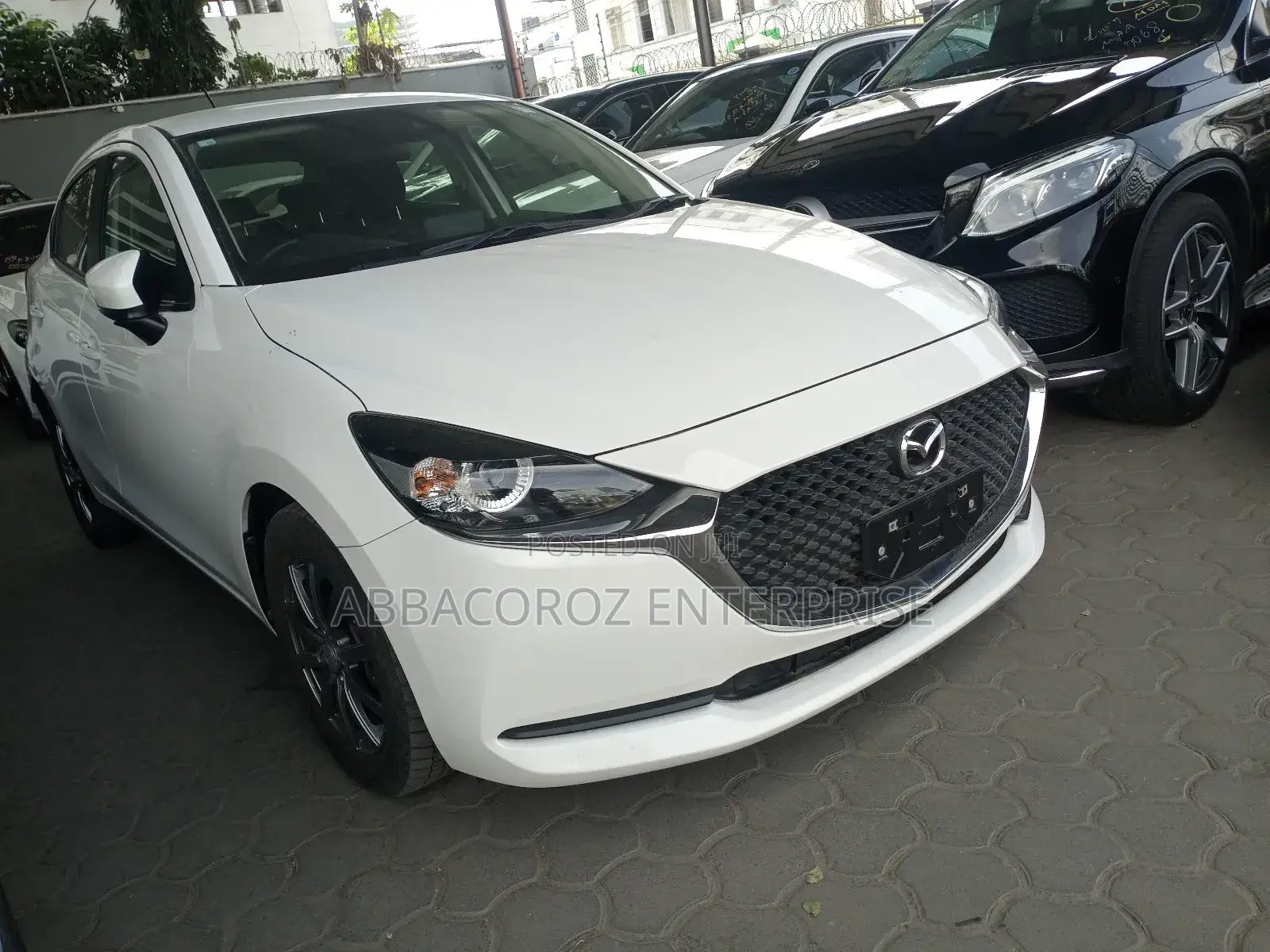 Mazda 2 2019 White