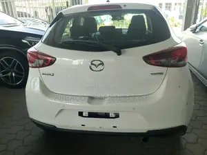 Mazda 2 2019 White