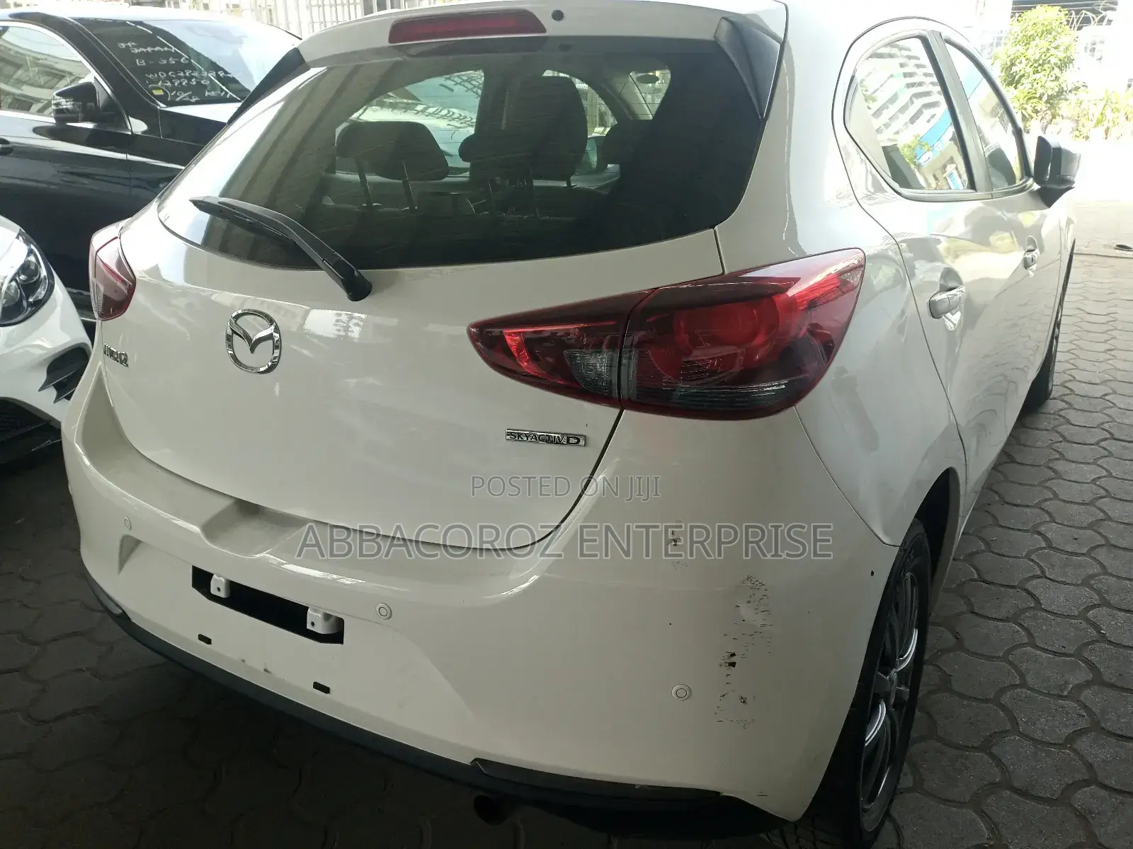 Mazda 2 2019 White