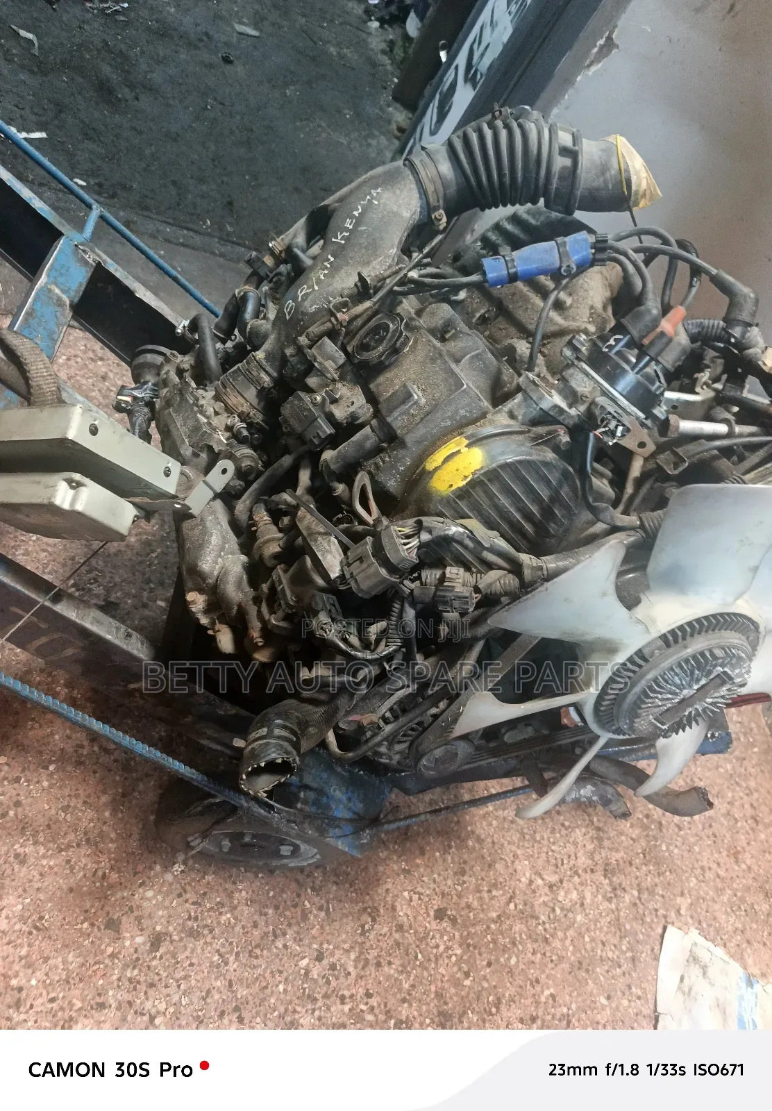 Nissan Vannete F8 Complete Engine