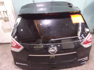 Boot Nissan Extrail