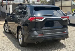 Toyota RAV4 Hybrid 2019 Black