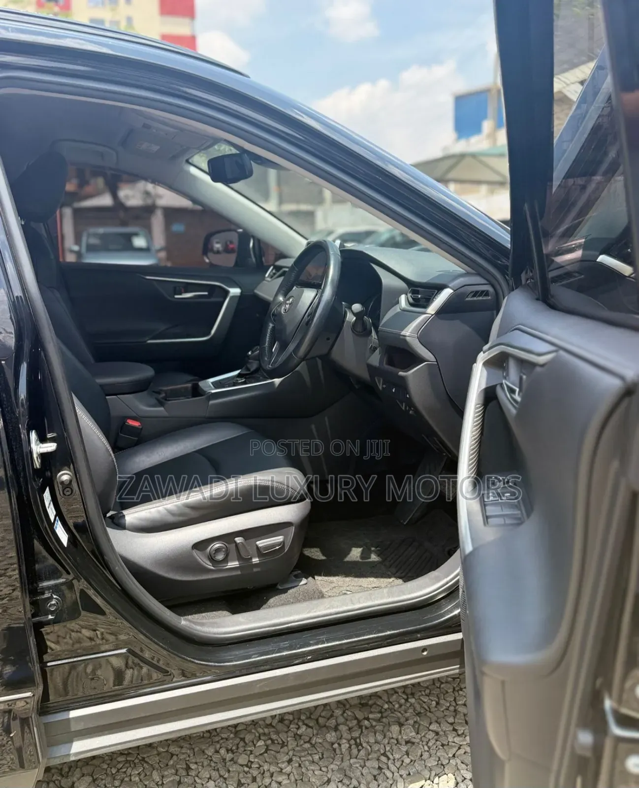 Toyota RAV4 Hybrid 2019 Black