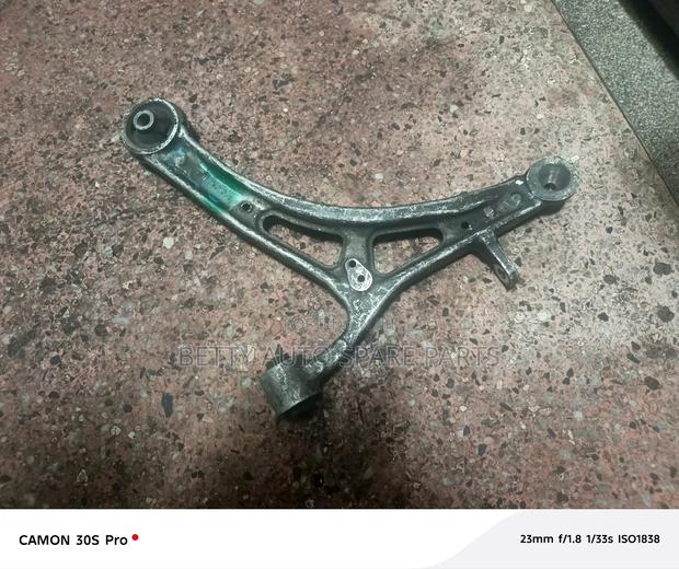 Subaru Legacy Br9 Control Arm - thumbnail 2