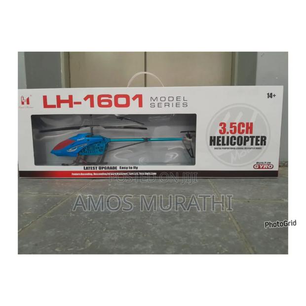 *Remote Controlled Helicopter *Rechargeable* - main view
