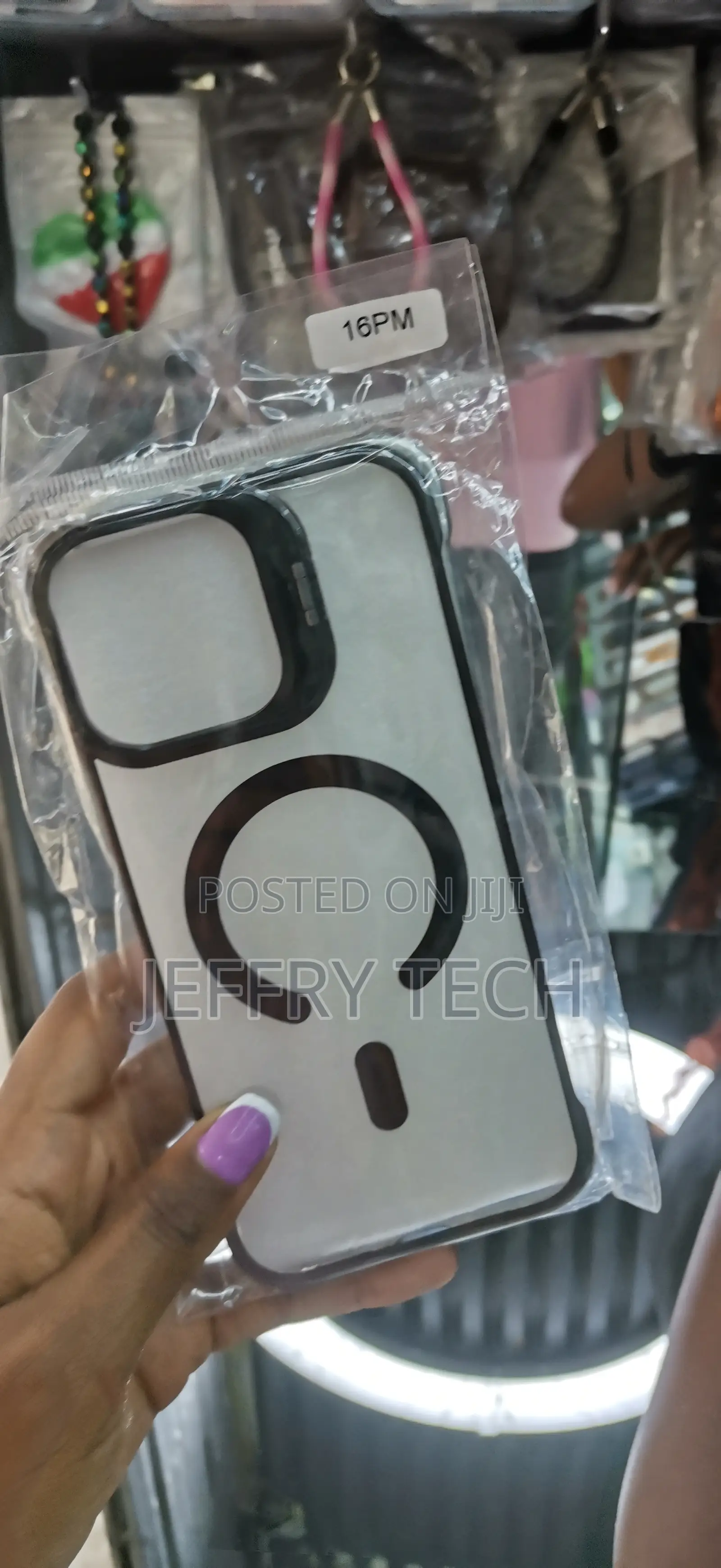 Iaiyoxi Magnetic Clear Case for iPhone 16 Pro Max -Black