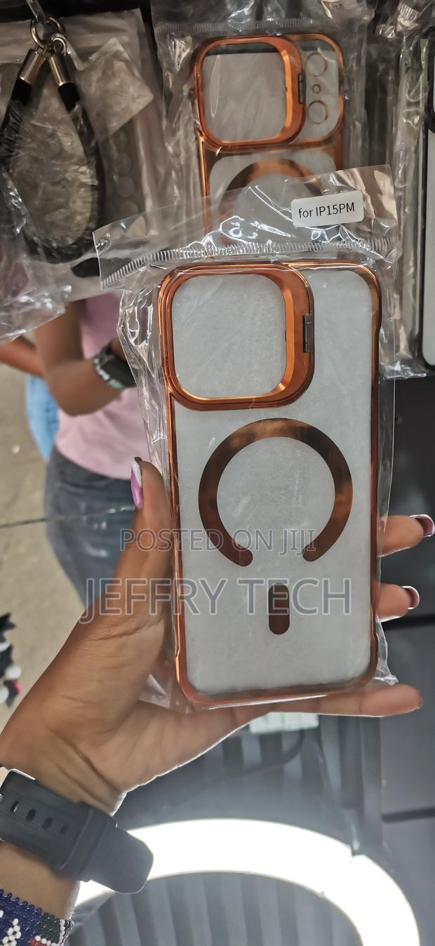 Zinly Magnetic Case for iPhone 15 Pro Max -Gold - main view