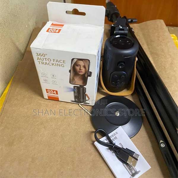 Light Extension New Single-Axis Selfie Stick Gimbal Tripod Handheld - main view