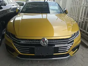 Volkswagen Arteon 2.0T SE AWD 4MOTION 2019 Beige