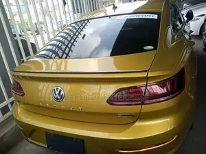 Volkswagen Arteon 2.0T SE AWD 4MOTION 2019 Beige