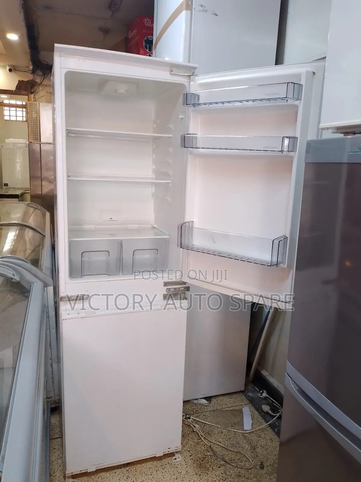 Exuk Bottom Freezer Refrigerator