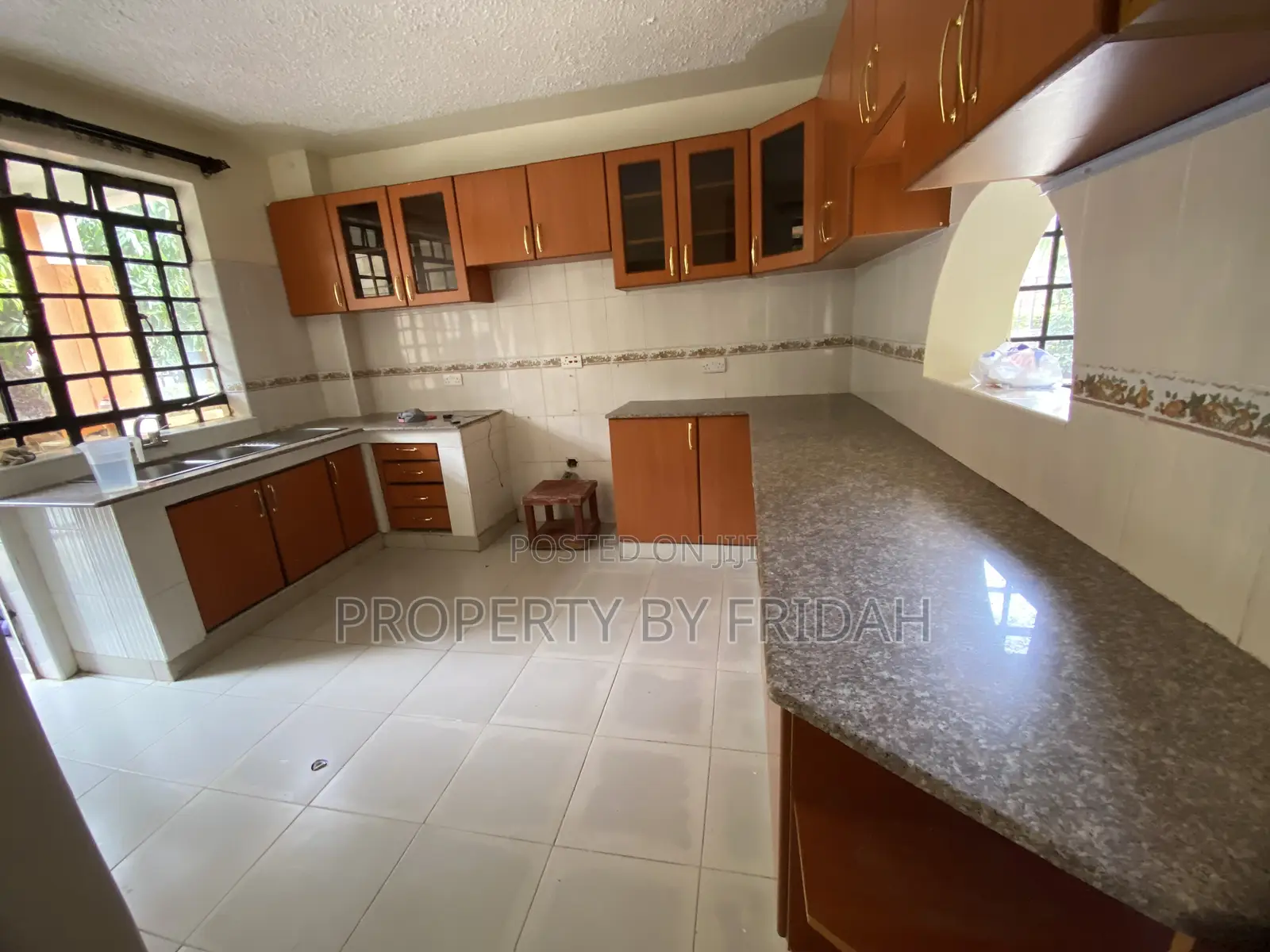 4bdrm Maisonette in Kitengela for rent