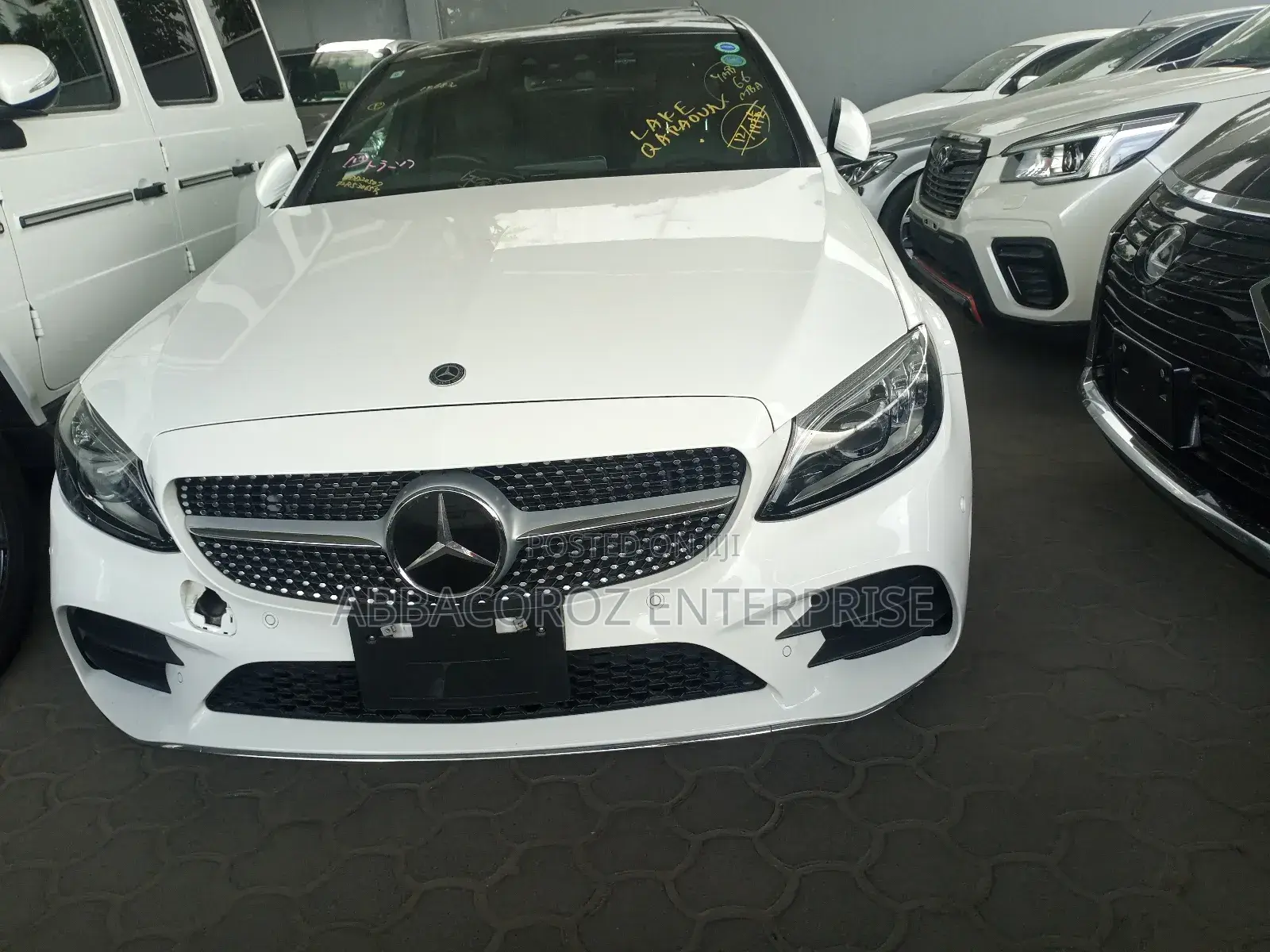 Mercedes-Benz C200 2018 White