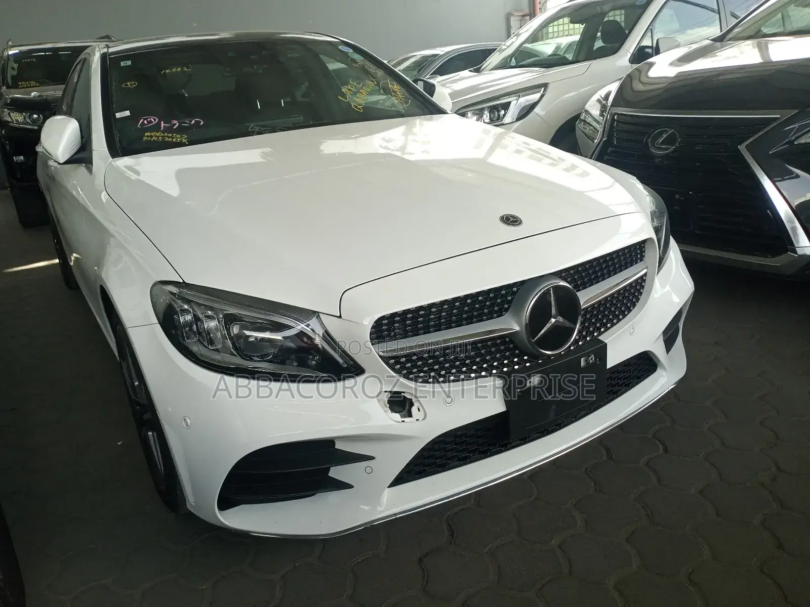 Mercedes-Benz C200 2018 White