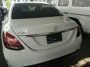 Mercedes-Benz C200 2018 White