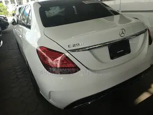 Mercedes-Benz C200 2018 White