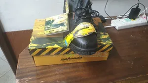 Safety Boots Industrial Water Proof Safety Footwares