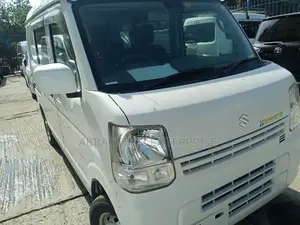 Suzuki Every Wagon 2018 White