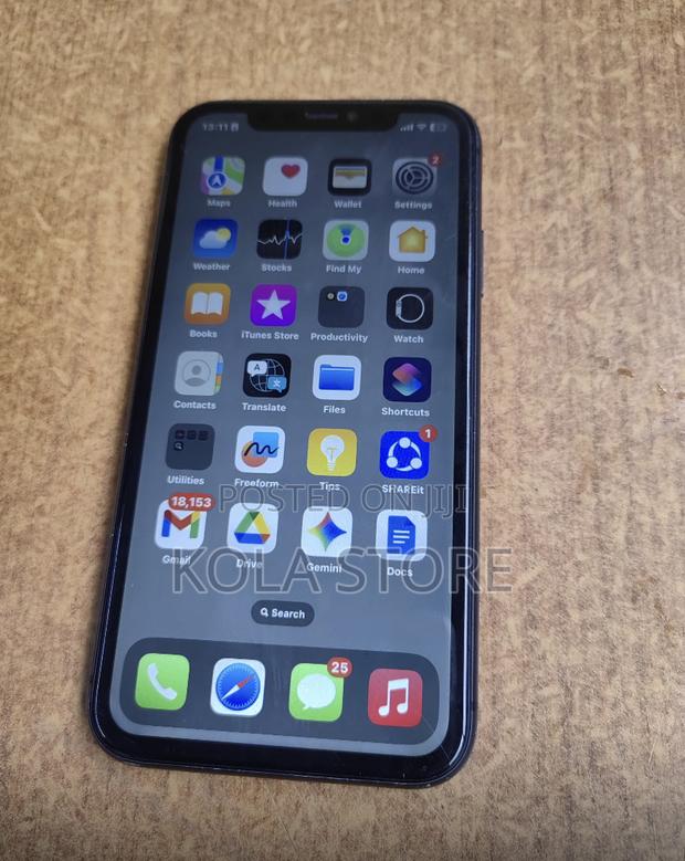 Apple iPhone 11 64 GB Gray - thumbnail 2