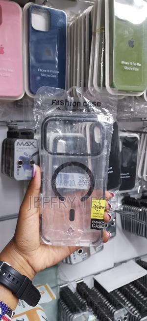Flolab Magsafe Compatible iPhone 17 Pro Max Clear Case-Black - thumbnail 2