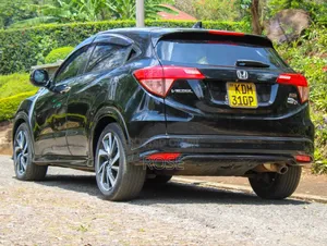 Honda Vezel 2016 Gray