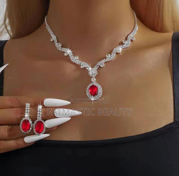 Cute Red Jewellery Set - main view