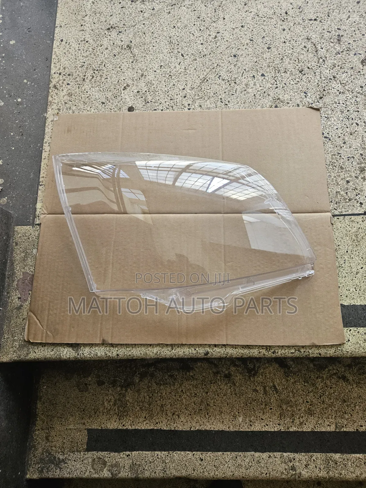 Headlight Lens Noah 2007-2009