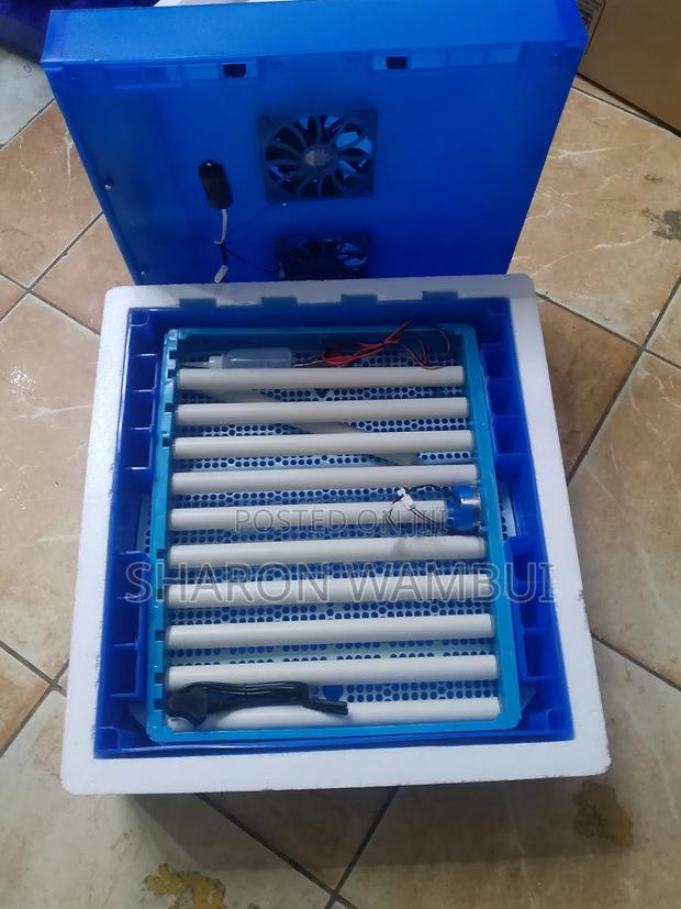 New 64egg Capacity Incubator/64 Egg Incubator - main view