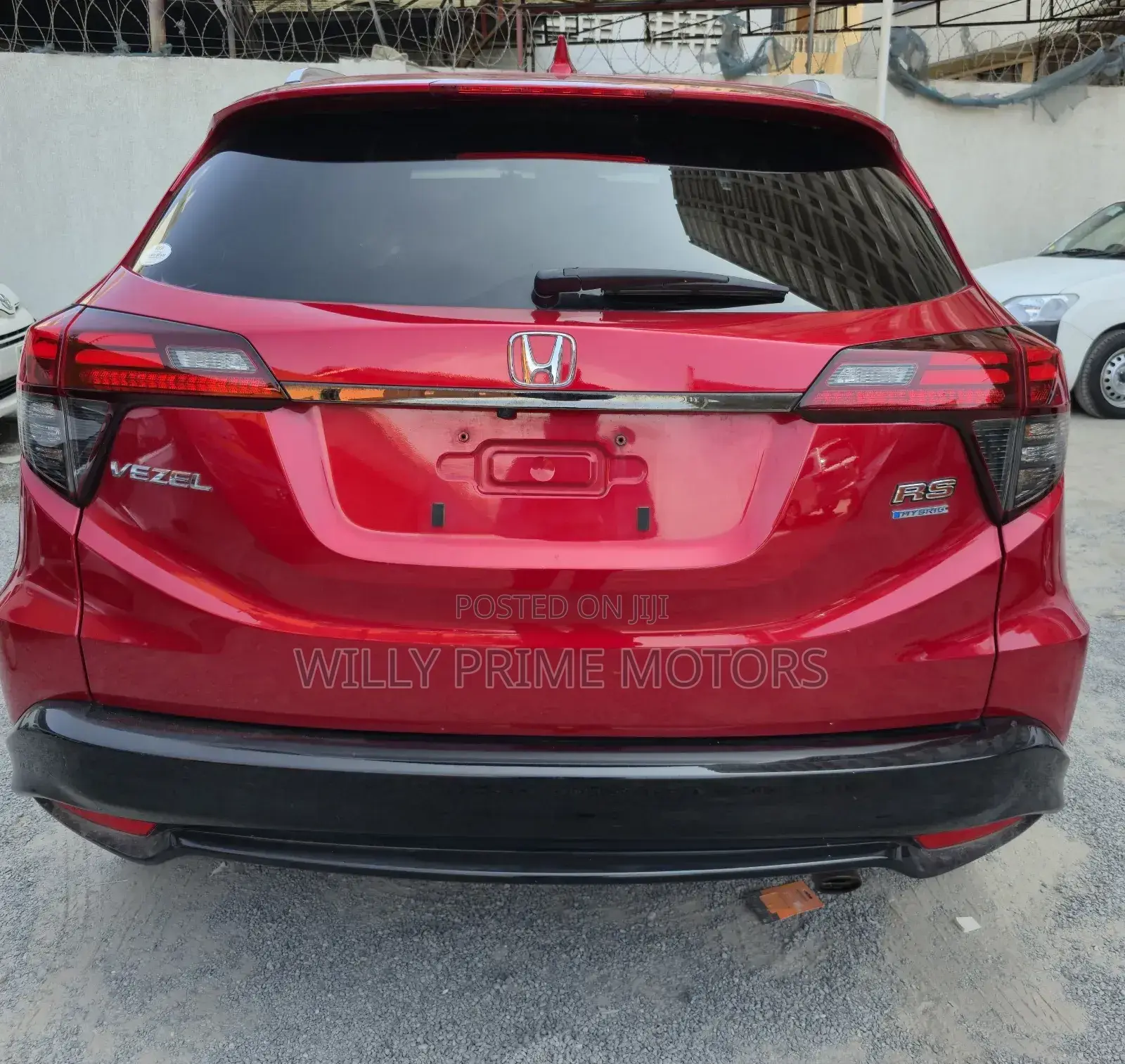 Honda Vezel 1.5 Hybrid 2WD 2019 Red