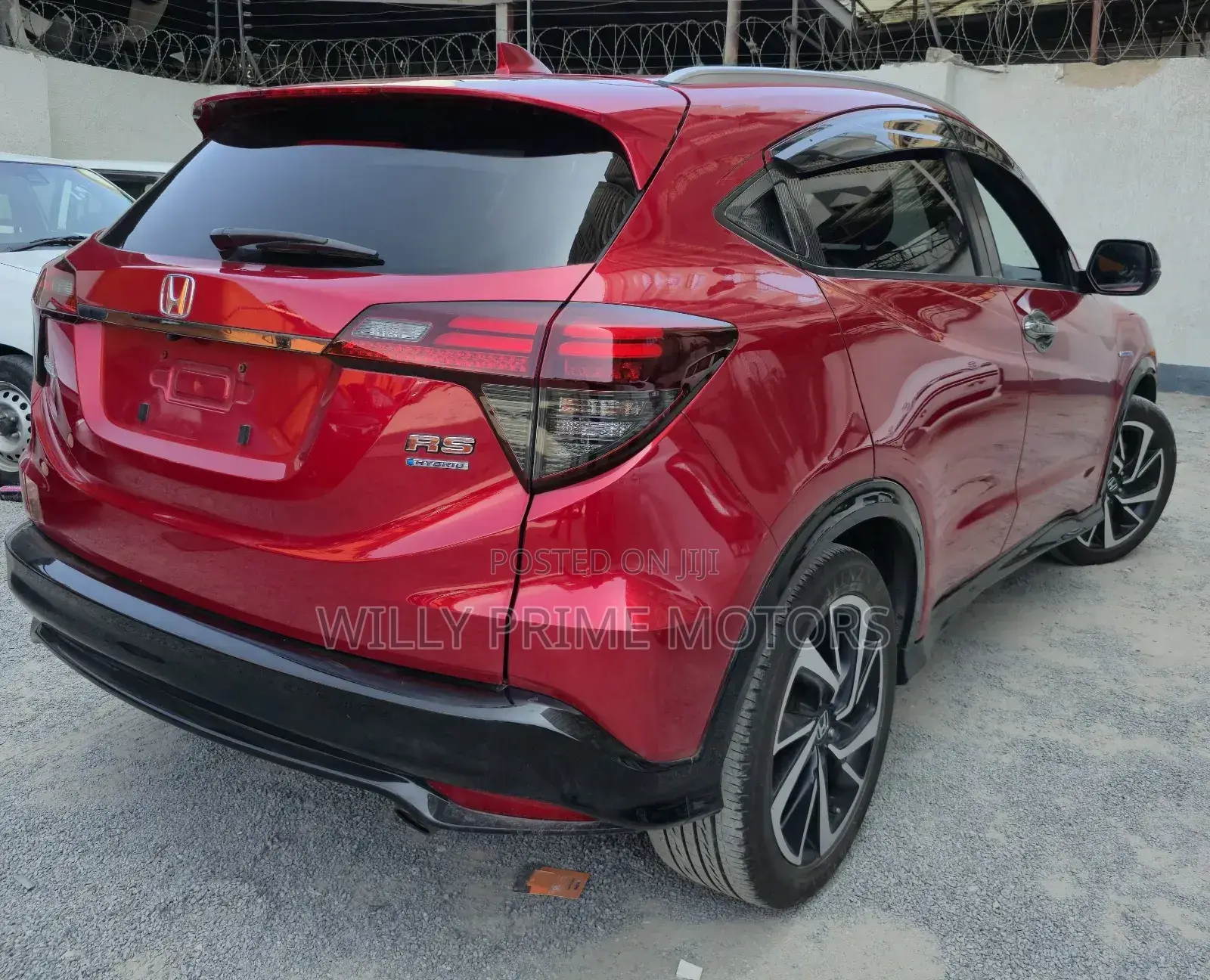 Honda Vezel 1.5 Hybrid 2WD 2019 Red