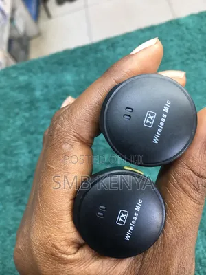 Dual Magnetic Wireless Microphone
