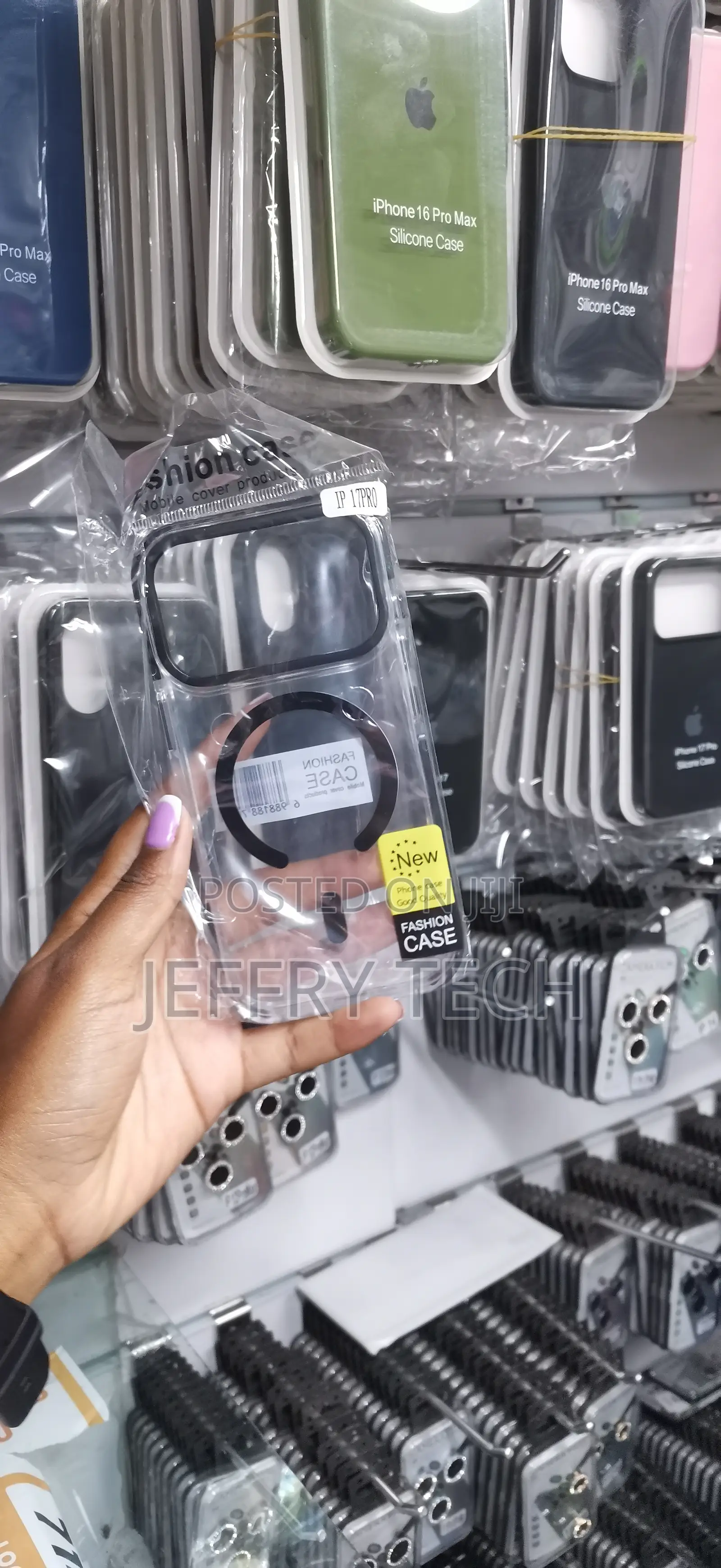 Speco Clear Magsafe Compatible Case for iPhone 17 Pro -Black