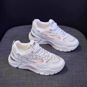 Ladies Sneakers - thumbnail 2