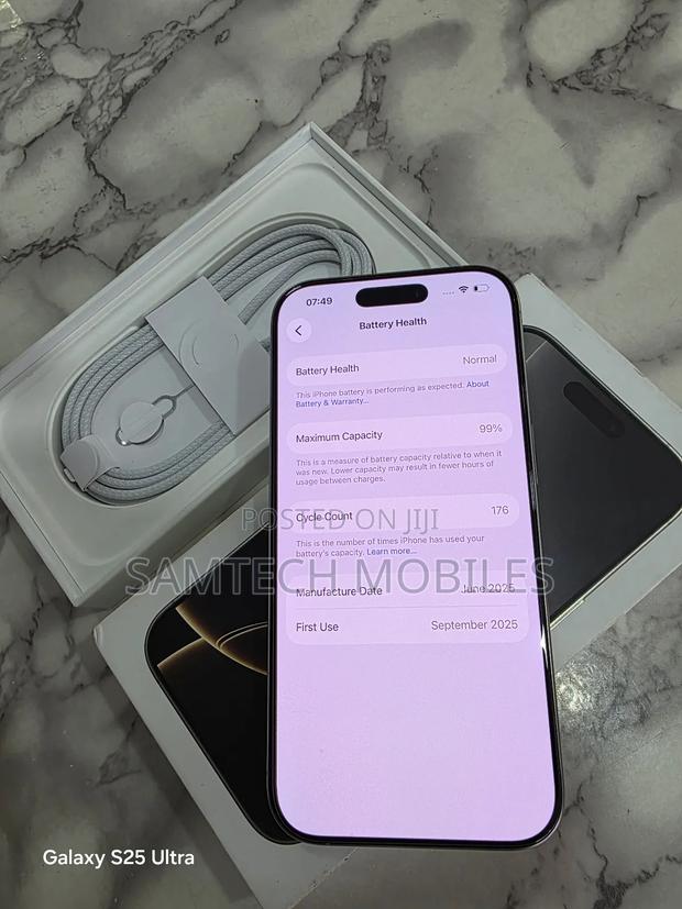 Apple iPhone 16 Pro 512 GB Gold - thumbnail 4