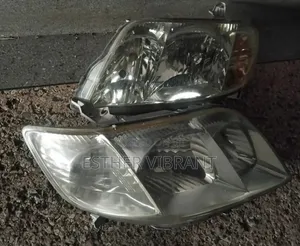 Fielder 2005 Headlights Non Zenon