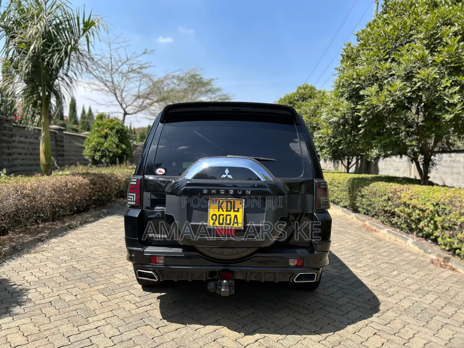 Mitsubishi Pajero V90 3.2 DI-D GL 2015 Black