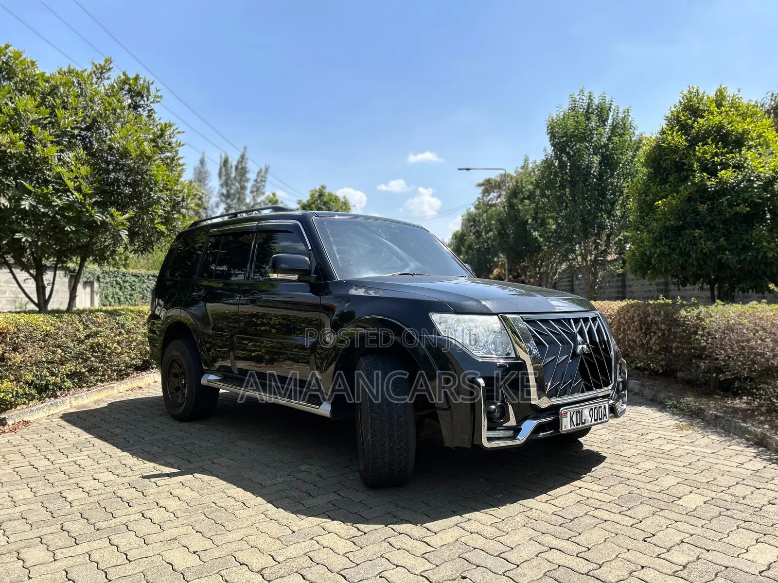 Mitsubishi Pajero V90 3.2 DI-D GL 2015 Black
